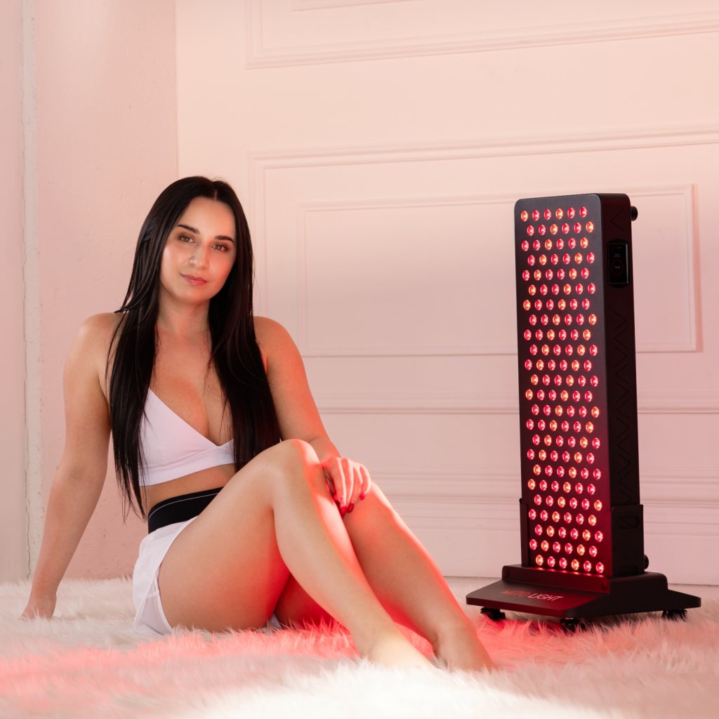 Infračervený panel na terapiu červeným svetlom Expert 4.0 . Stredná veľkosť ponúka ideálnu kombináciu väčšieho pokrytia s menšou náročnosťou na priestor. Vhodný na častejšiu manipuláciu alebo cestovanie.