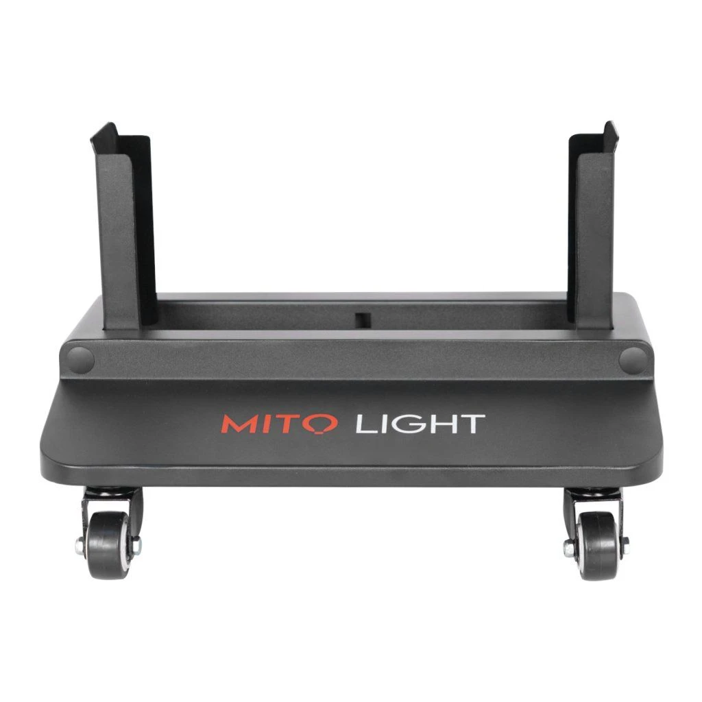stojan-mito-light-floor-stand-5-0-2 MITO LIGHT® Floor Stand 5.0 – základňa stojana s kolieskami s brzdou a logom, pohľad spredu