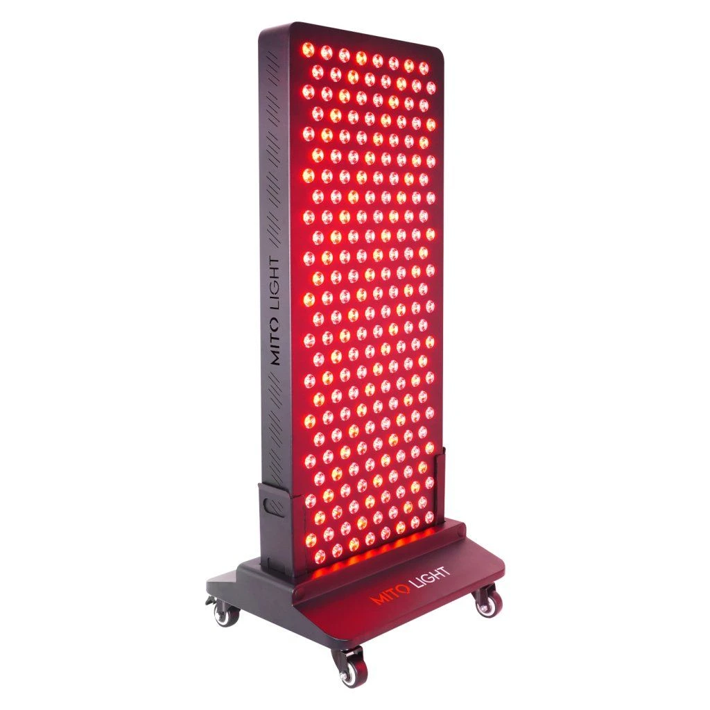 stojan-mito-light-floor-stand-5-0-8 Svetelný panel MITO LIGHT® Biohacker 5.0 osadený v stojane Floor Stand 5.0 – produktová fotka, pohľad spredu